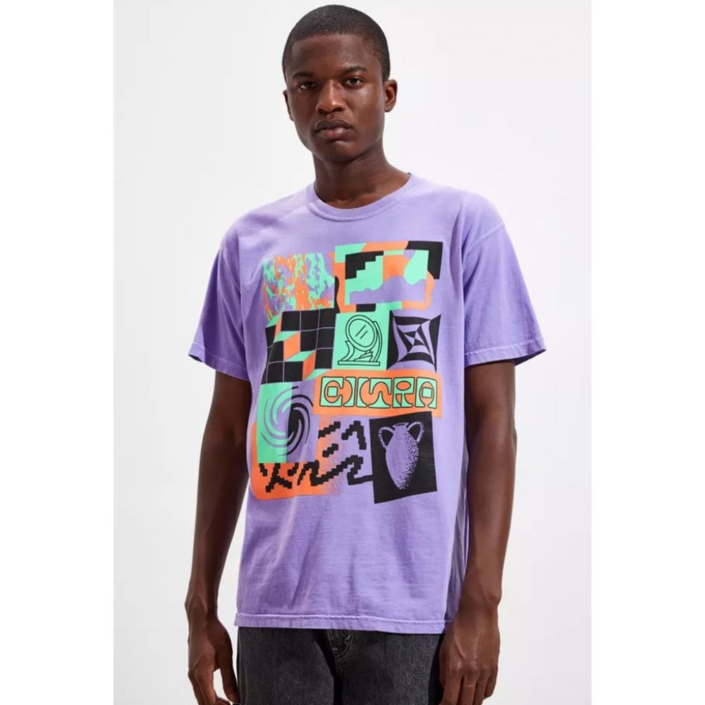 Extra Vitamins Fantasia T-shirt Purple Size Small